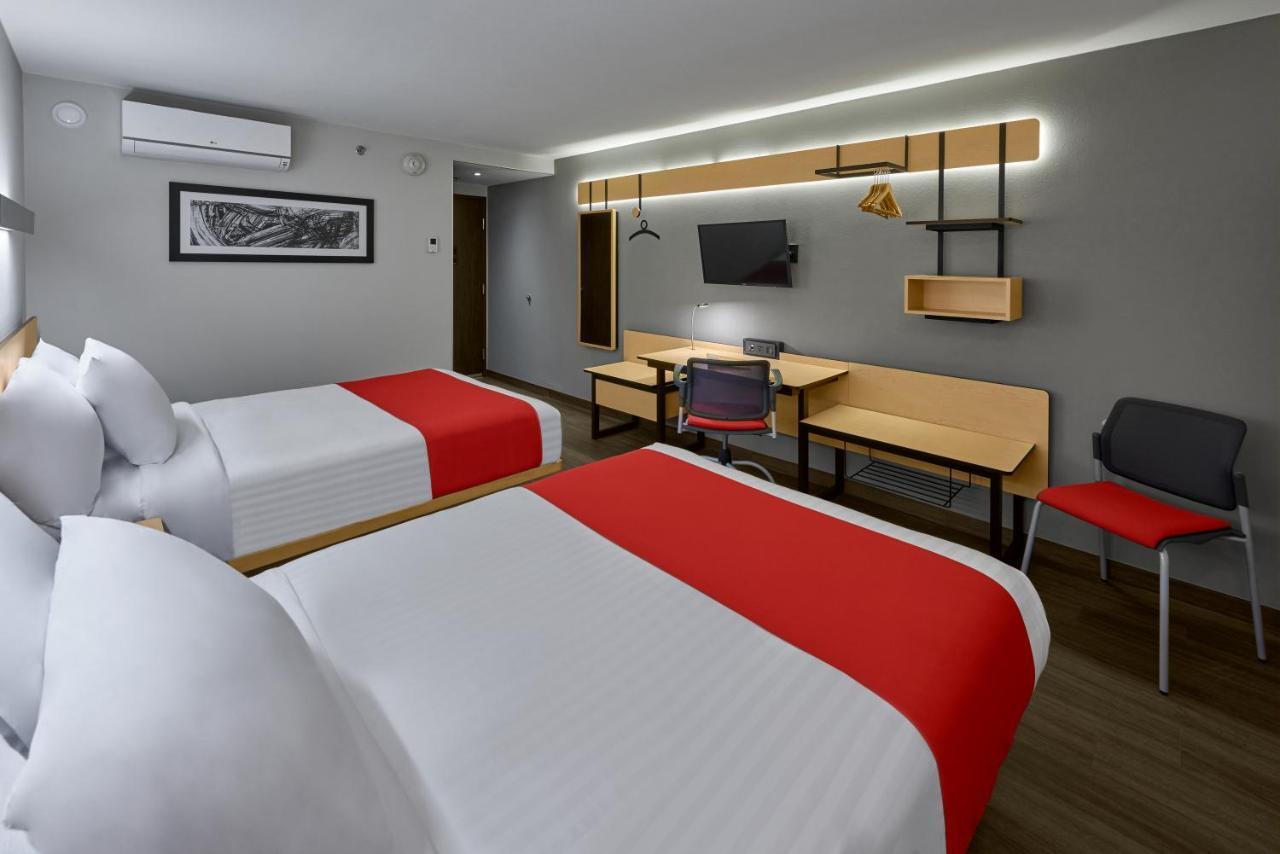 City Express By Marriott Гуаймас Екстериор снимка